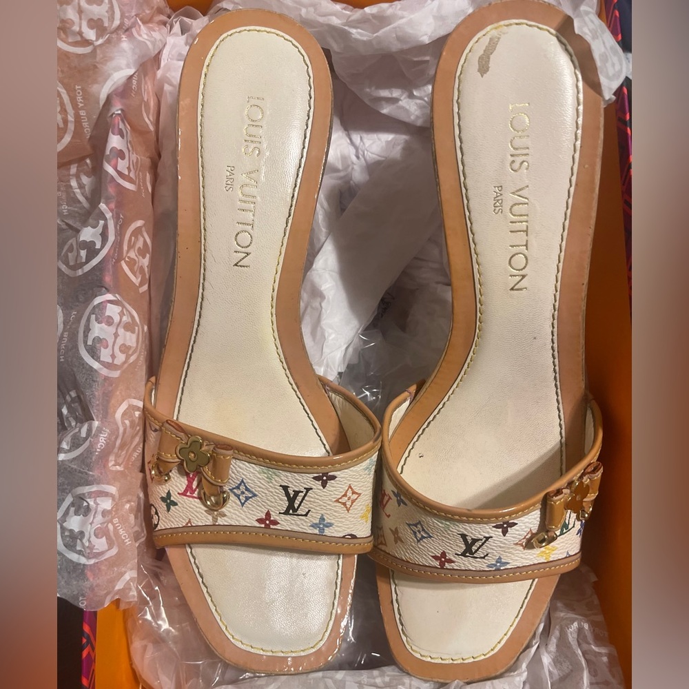 Louis Vuitton Sandals